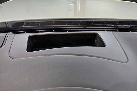 Porsche Cayenne 10 of 30