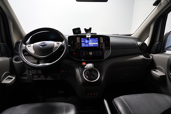 Nissan e-NV200 7 of 13