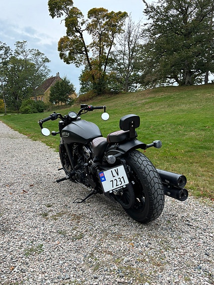 INDIAN Scout Bobber 4 of 27