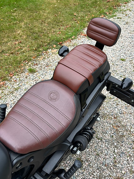 INDIAN Scout Bobber 21 of 27