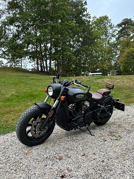 INDIAN Scout Bobber 3 of 27