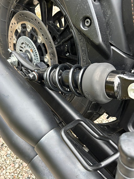 INDIAN Scout Bobber 18 of 27
