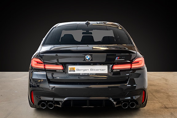BMW M5 8 of 26