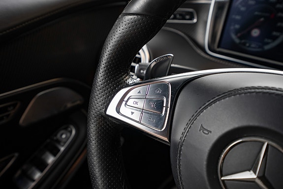Mercedes-Benz S63 14 of 26