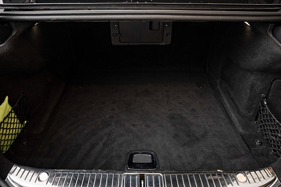 Mercedes-Benz S63 9 of 26