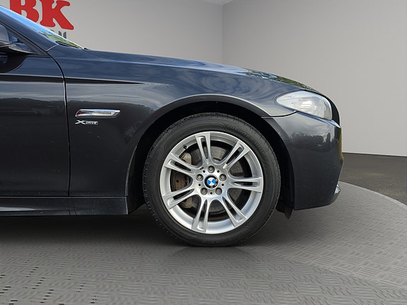BMW 525d 3 of 30