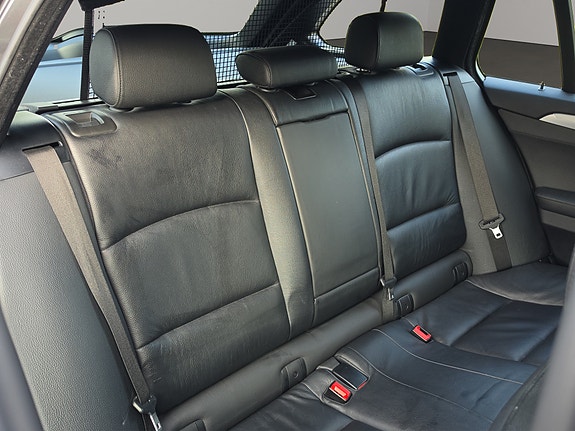 BMW 525d 19 of 30