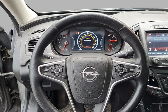Opel Insignia 6 of 6