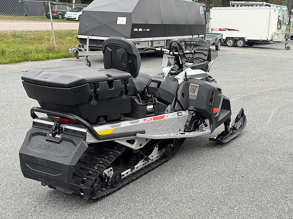 Ski-doo Skandic Sport 600 EFI Bredbelter 4 of 8