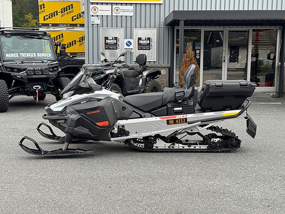 Ski-doo Skandic Sport 600 EFI Bredbelter 2 of 8