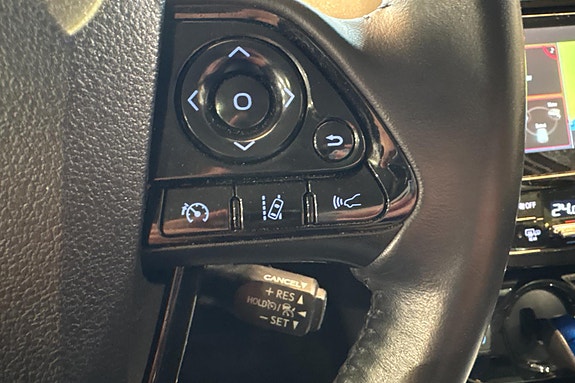 Toyota Prius 22 of 24