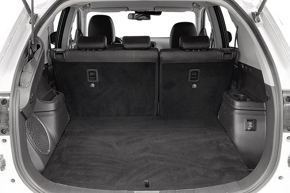 Mitsubishi Outlander 13 of 16