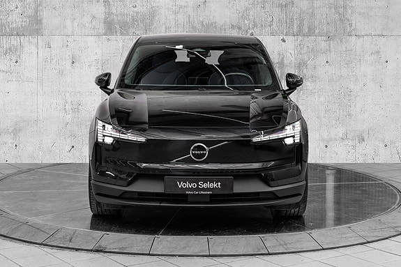 Volvo EX30 3 of 27