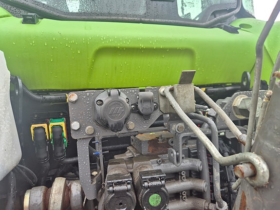 CLAAS ARION 460 17 of 30