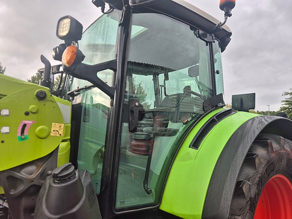 CLAAS ARION 460 24 of 30