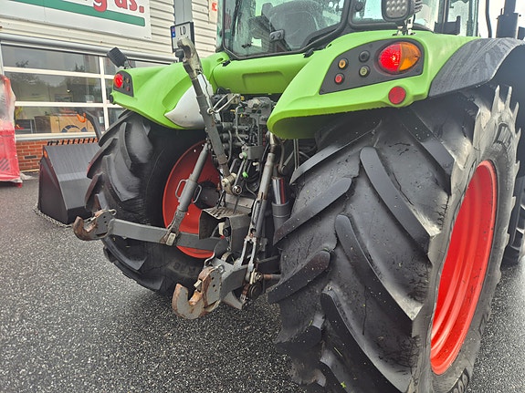 CLAAS ARION 460 13 of 30