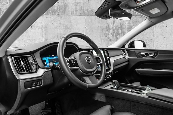 Volvo XC60 19 of 30