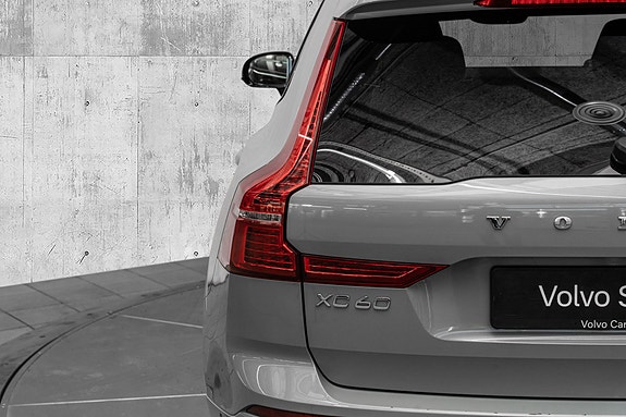 Volvo XC60 8 of 30
