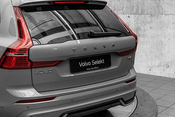 Volvo XC60 6 of 30