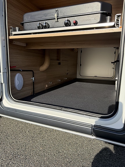Adria ACTION 391PH  Mover, grill ++ 16 of 17