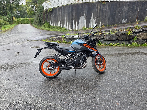 KTM 125 Duke 7 of 14