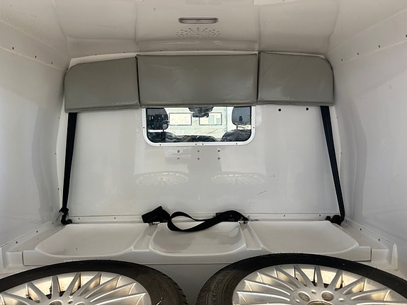 Mercedes-Benz Vito 119 23 of 30