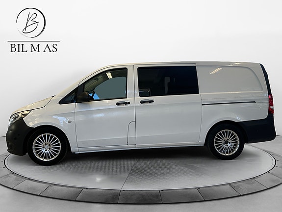 Mercedes-Benz Vito 119 2 of 30