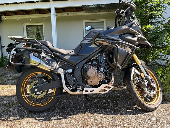 VOGE DS625X 2 of 7