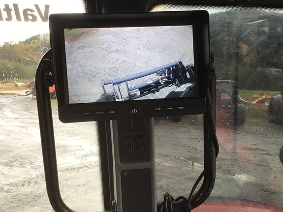 Valtra N142V 2012, kr 569 000,-