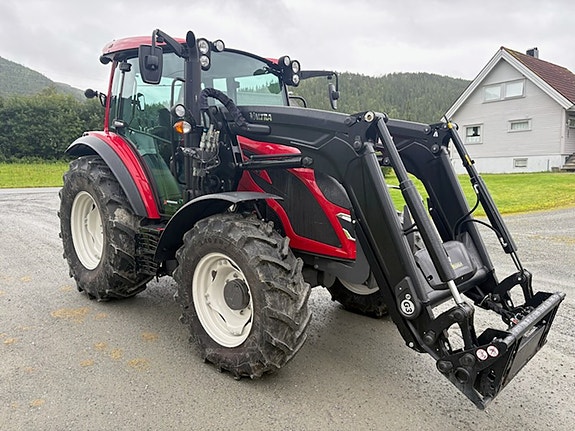 Valtra A95H2 2023, kr 729 000,-