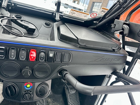 Bilde 14 av CFMOTO ZForce 950 Sport med Komplett DFK Hyttepakke og 180cm Brøyteskjær.