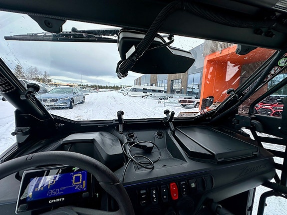 Bilde 11 av CFMOTO ZForce 950 Sport med Komplett DFK Hyttepakke og 180cm Brøyteskjær.