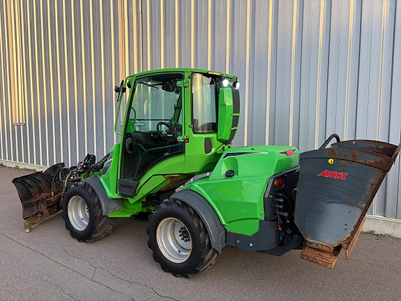 Avant 860i / Bakmonterad strökasse / Vikplog / AC 4 of 7
