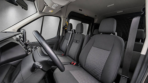 Ford Transit 10 of 24