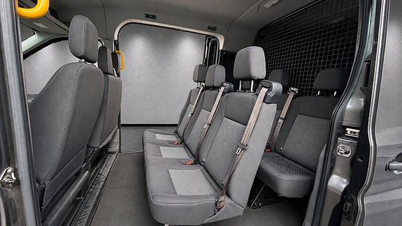Ford Transit 12 of 24