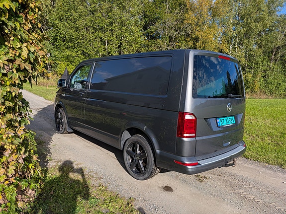 Volkswagen Transporter 6 of 14