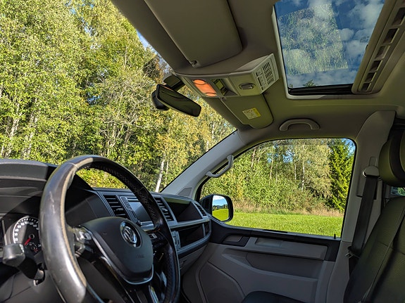 Volkswagen Transporter 9 of 14