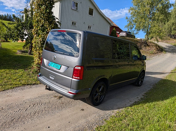 Volkswagen Transporter 4 of 14
