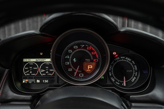 Ferrari California 16 of 30