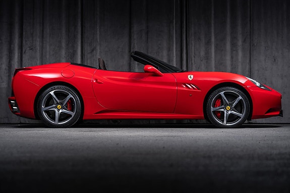 Ferrari California 6 of 30