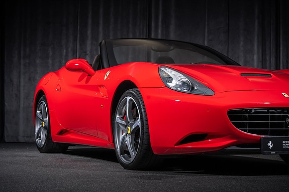Ferrari California 10 of 30