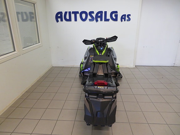 Polaris 9R Indy XCR 4 of 8