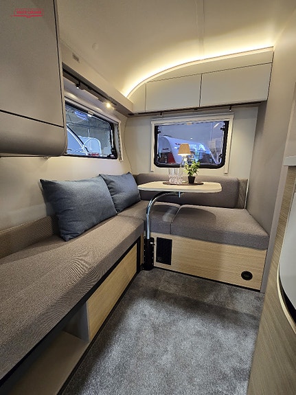 Adria Action 391 PD 6 of 16