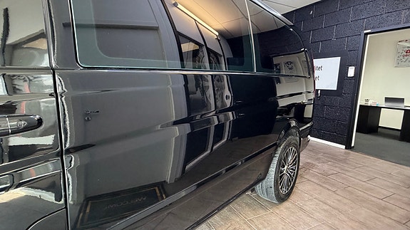 Mercedes-Benz Vito 113 11 of 30
