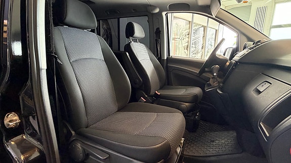 Mercedes-Benz Vito 113 14 of 30