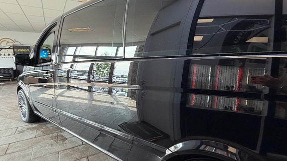 Mercedes-Benz Vito 113 9 of 30