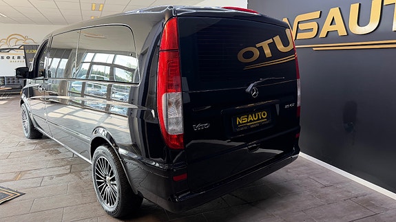 Mercedes-Benz Vito 113 6 of 30