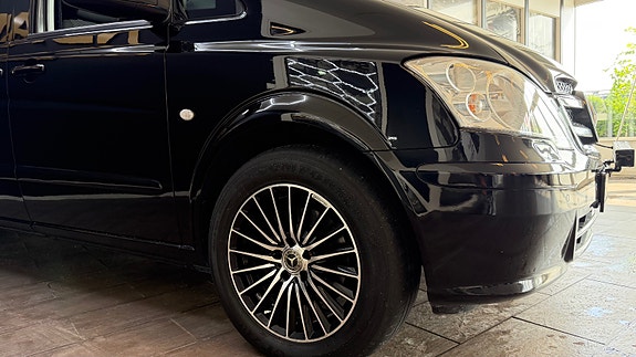Mercedes-Benz Vito 113 4 of 30