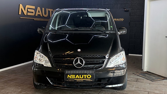 Mercedes-Benz Vito 113 2 of 30