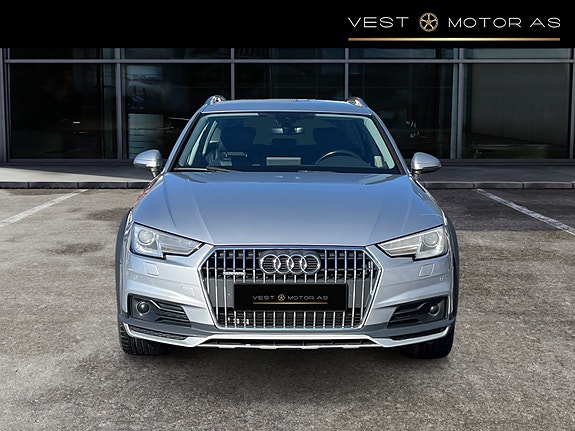 Audi A4 allroad 2 of 30